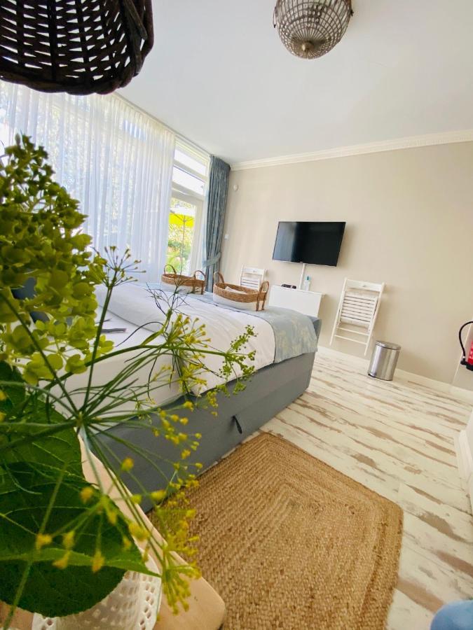 De Tuinkamer-----Prive Diner Op De Kamer Mogelijk!!! เฮาเคอวีน ภายนอก รูปภาพ